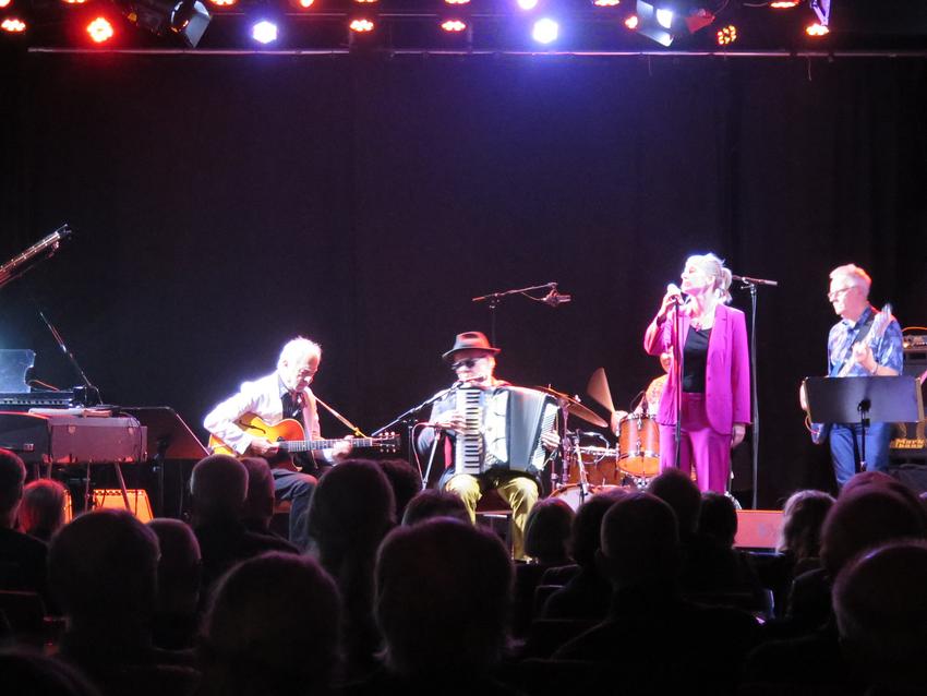 Jazzmed auf der Bühne