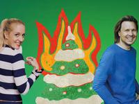 Lilian Klebow und Gernot Haas lachen in die Kamera - im Hintergrund ein illustrierter brennender Weihnachstbaum