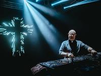 DJ Padre Guilherme.
